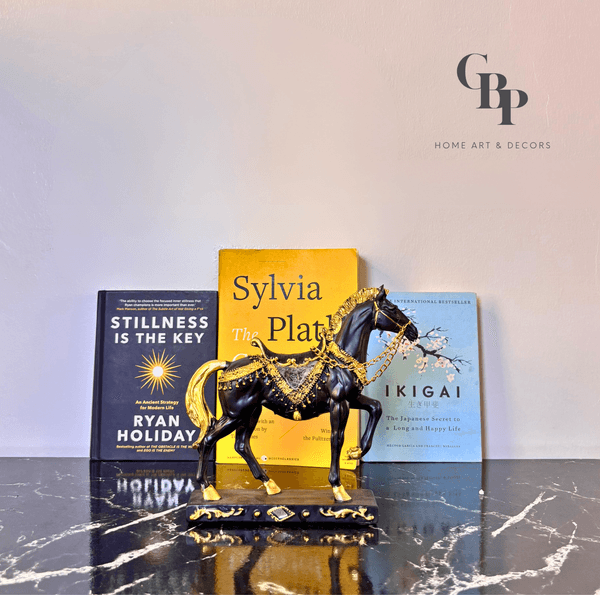 Elegant Standing Horse Tabletop Ornament (Black)