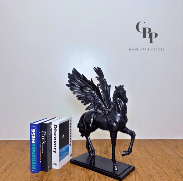 Luxury Pegasus Decor Statue (Black)