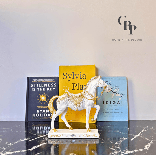 Elegant Standing Horse Tabletop Ornament (White)