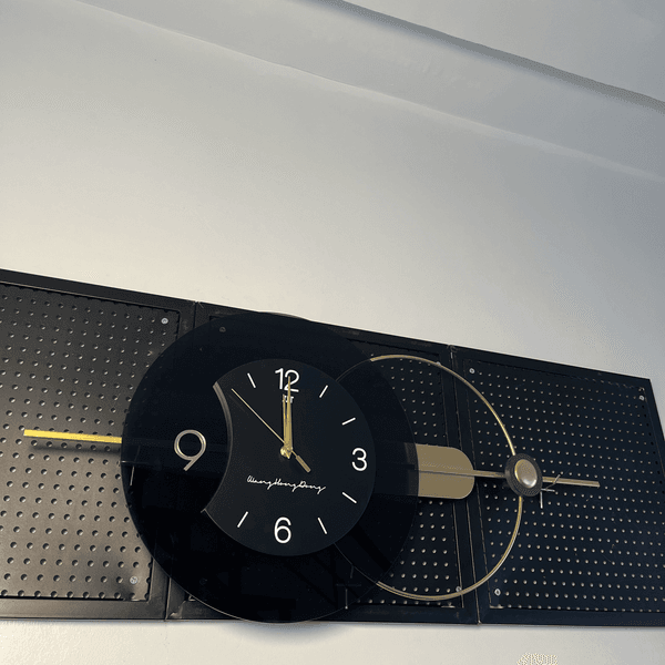 Elegant Black Acrylic Circle and Gold Ring Wall Clock Decor