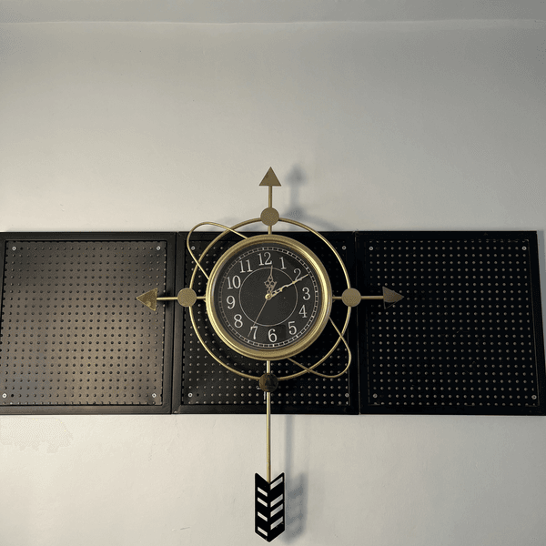 Word Traveller's Wall Clock Decor